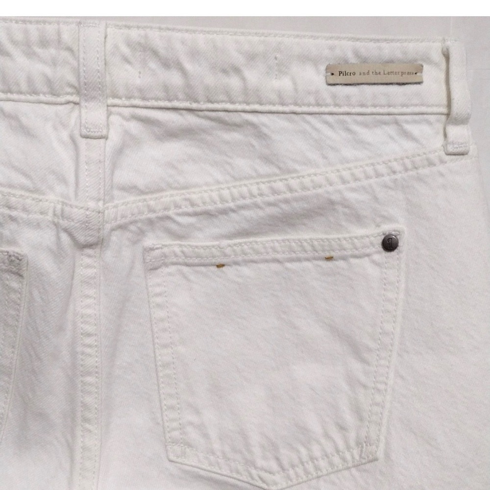 Pilcro and the Letterpress White Fringe Hem Jeans - Picture 9 of 10